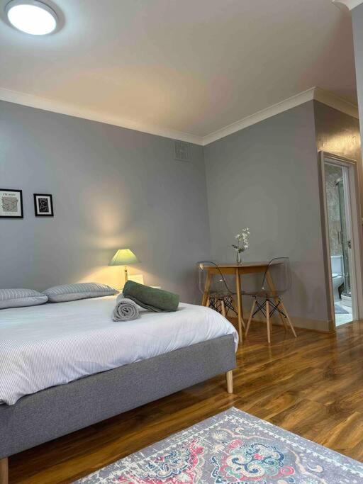 Central Ground Floor Studio Лондон Экстерьер фото