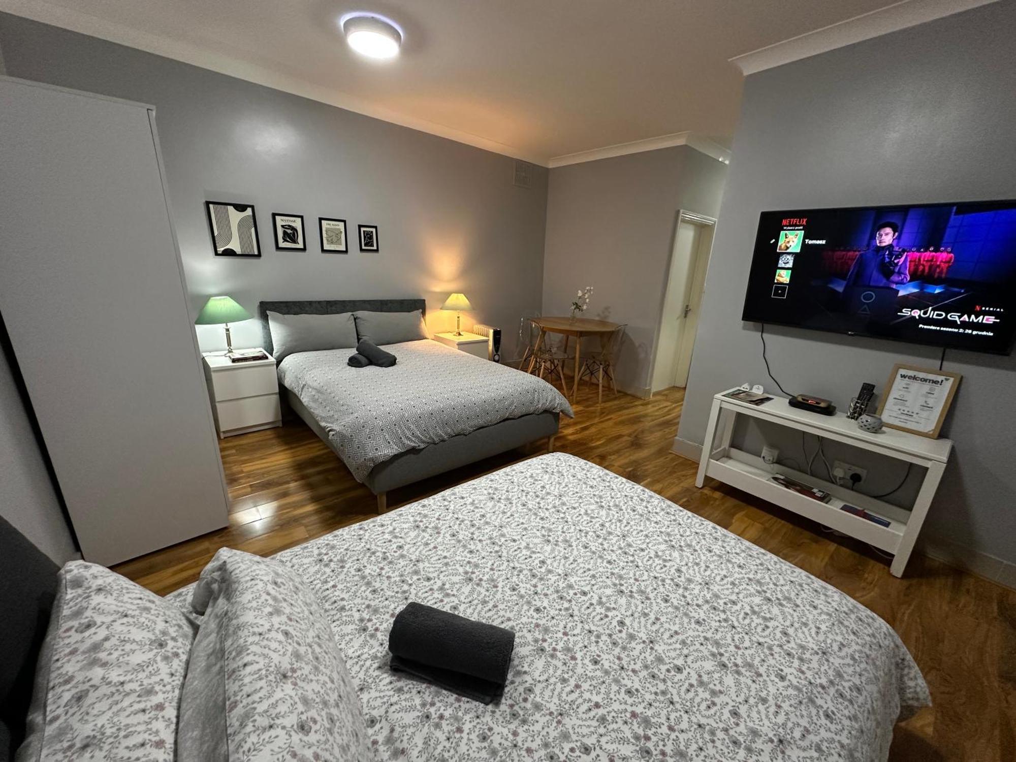 Central Ground Floor Studio Лондон Экстерьер фото
